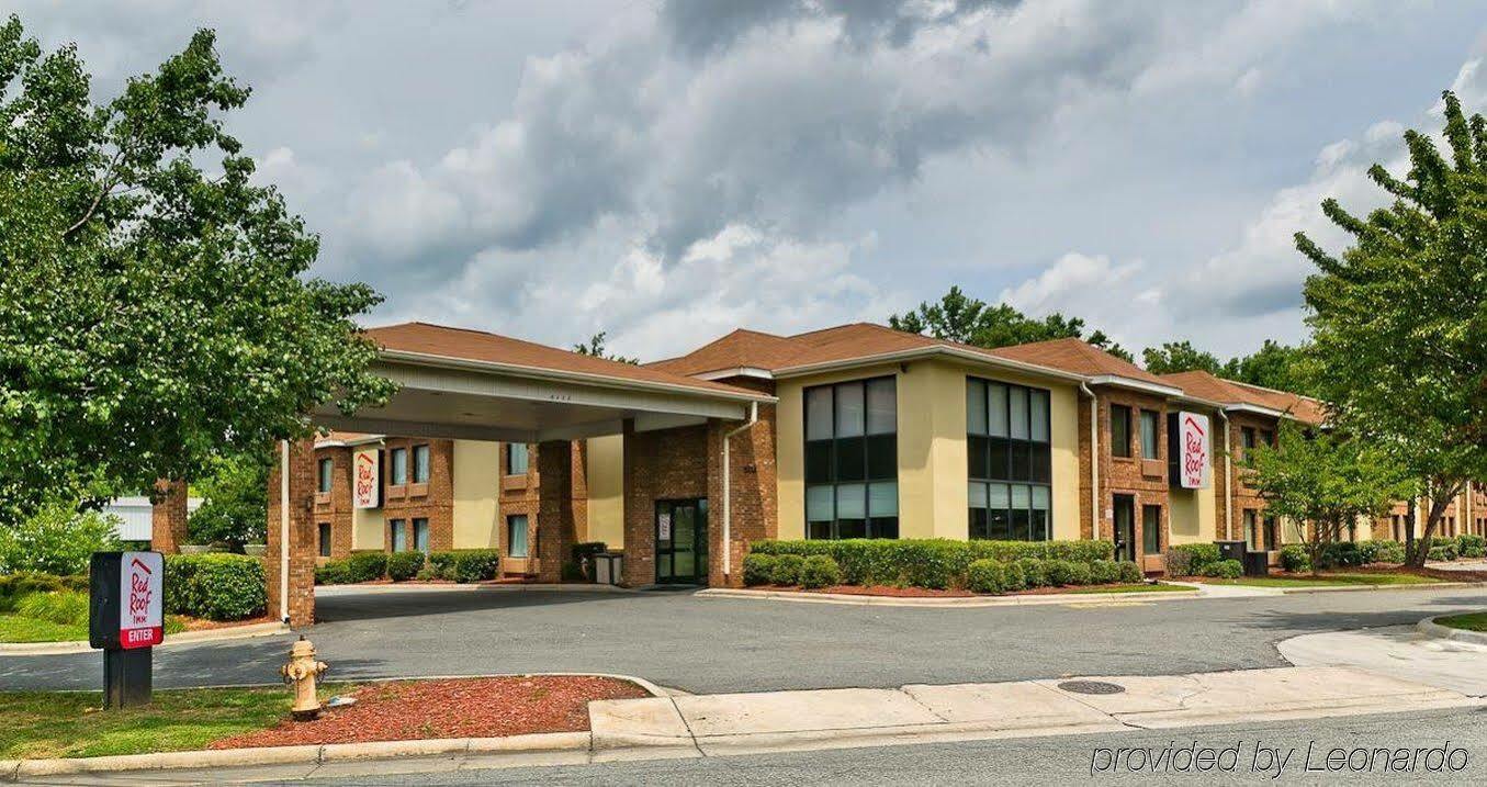 Red Roof Inn Charlotte - University Exterior photo